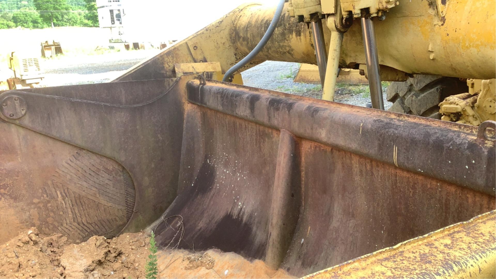 Caterpillar 621 Scraper