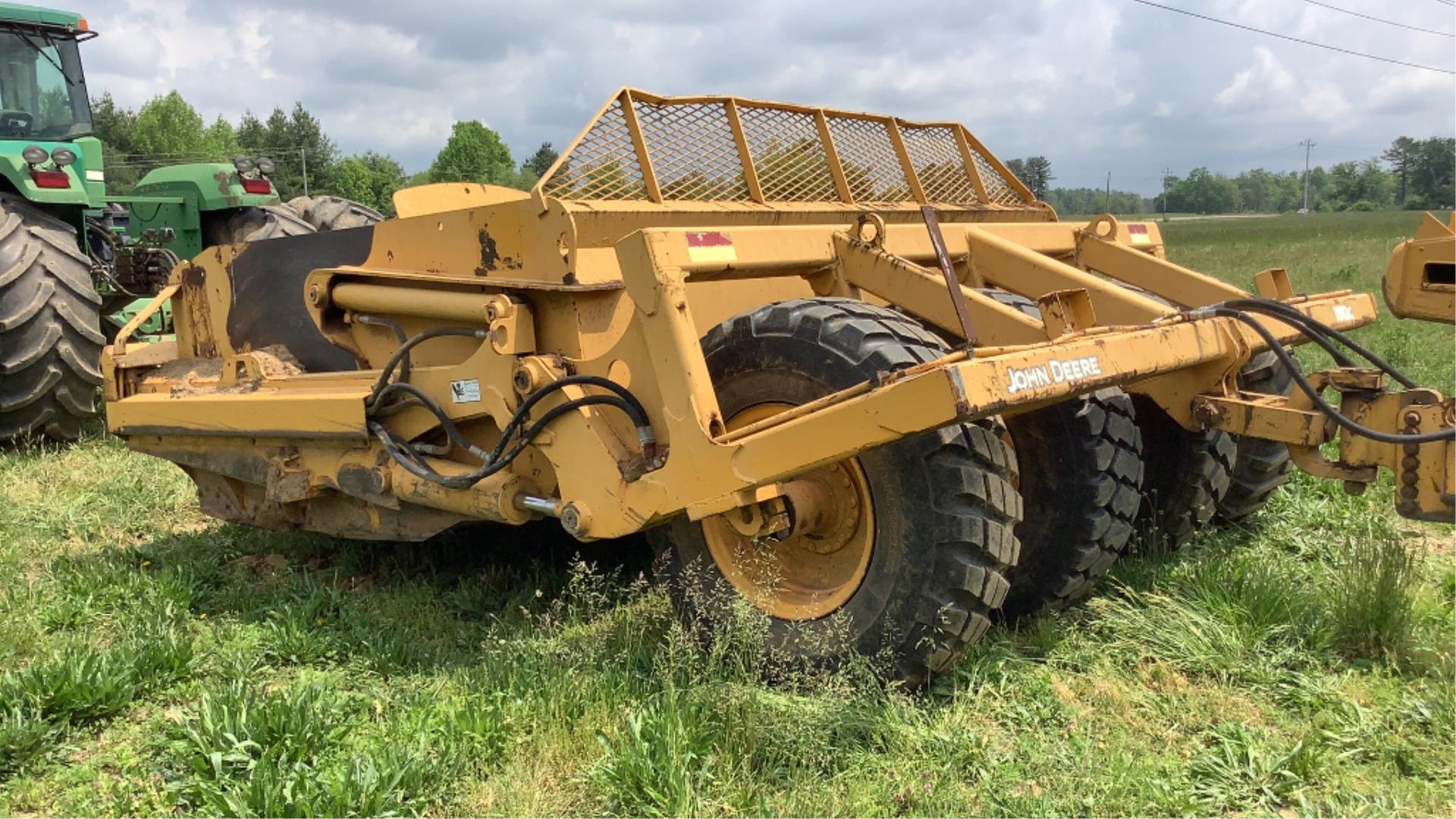 John Deere 12’ Hydraulic Scraper Attachment 1812C