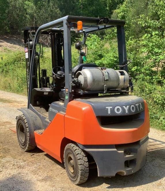 2015 Toyota 4,500Lb Propane Forklift 8FGU25