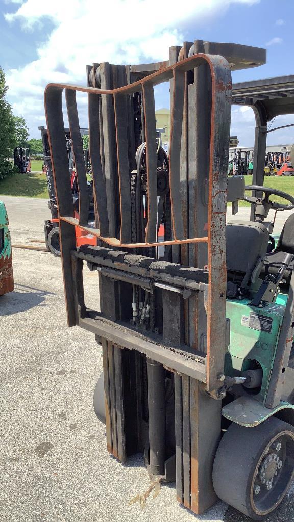 2011 Mitsubishi 4,350Lb Propane Forklift FGC25K