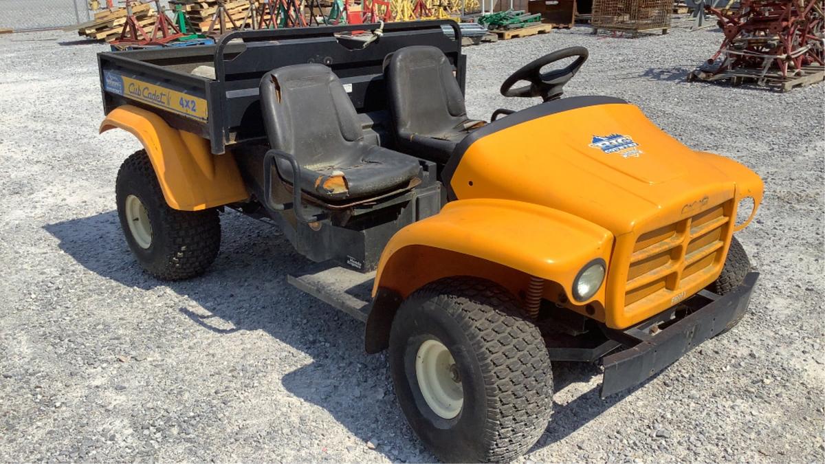 Cub Cadet Big Country 4X2 Side-By-Side