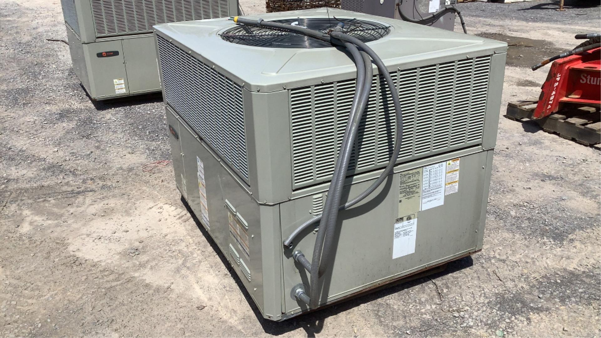 Trane AC Unit 4WCC3060A3000AA