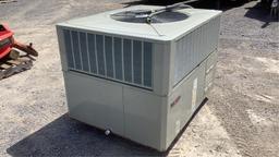 Trane AC Unit 4WCC3060A3000AA