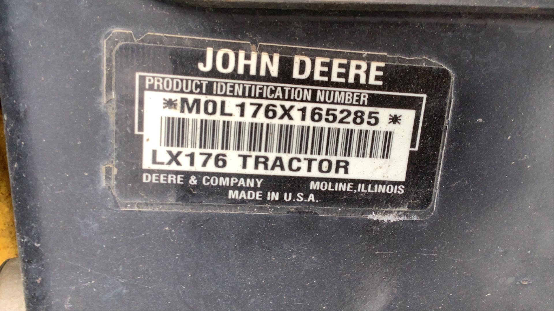 John Deere Riding Mower LX176