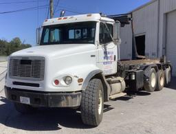 2002 Freightliner FL112 Roll-Off Truck 8X6