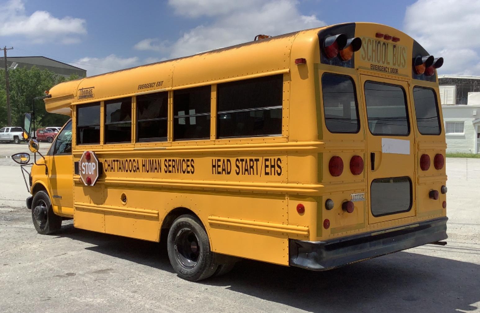 2002 GMC Savana 3500 Short School Bus 4x2