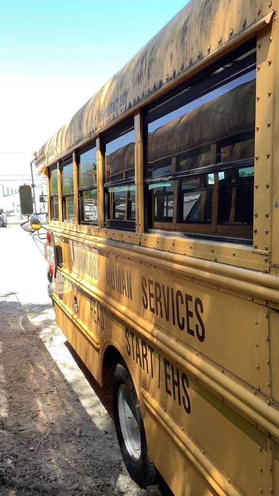 2002 GMC Savana 3500 Short School Bus *INOP*