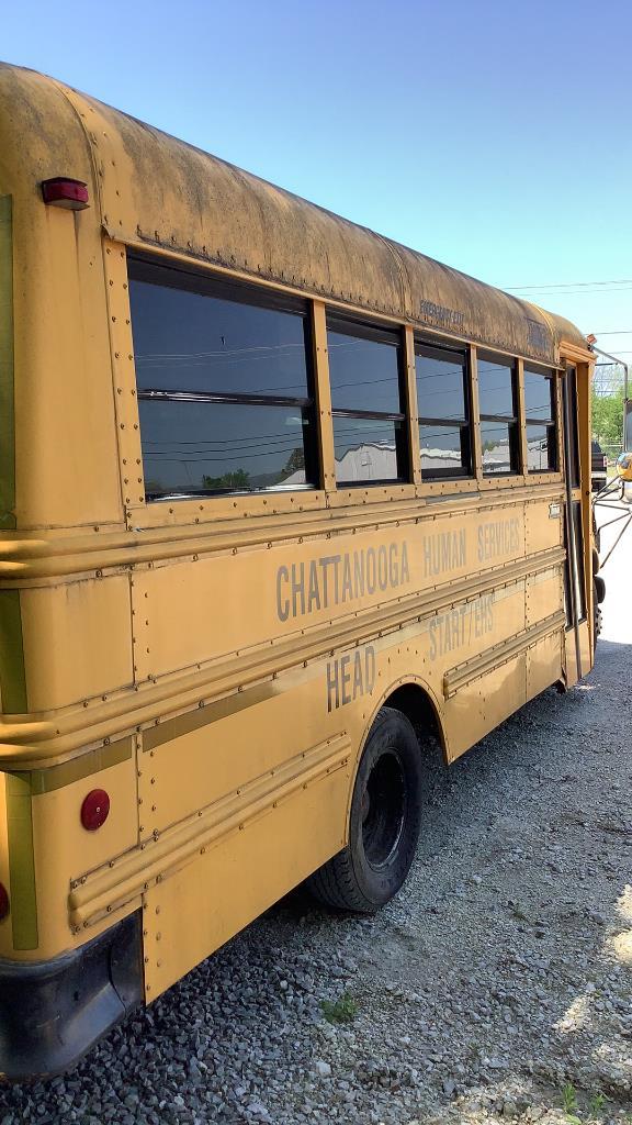 2002 GMC Savana 3500 Short School Bus *INOP*