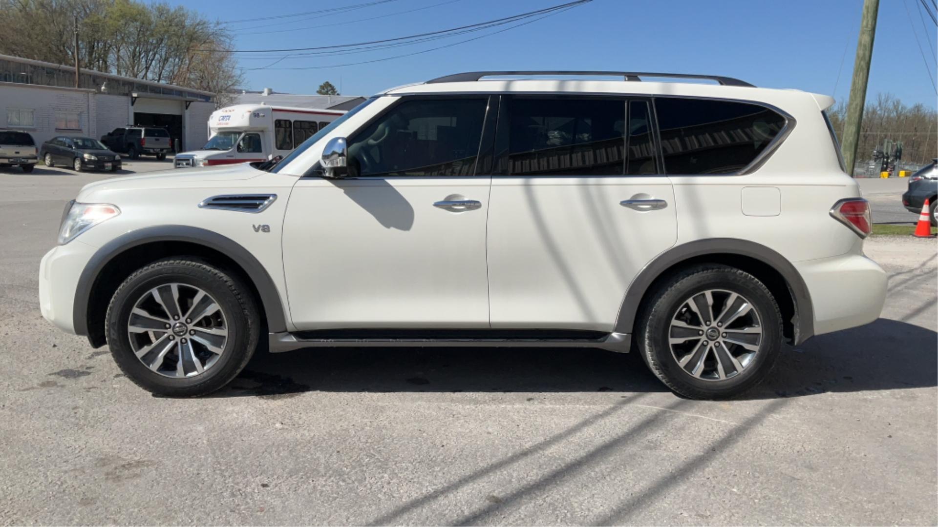 2017 Nissan Armada SL 2WD