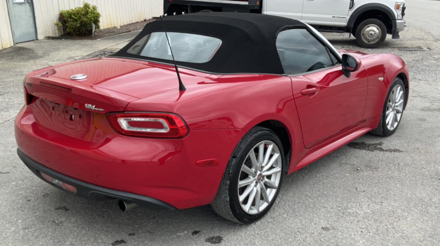 Bankruptcy Vehicle 2018 Fiat Spider 124 Convertibl