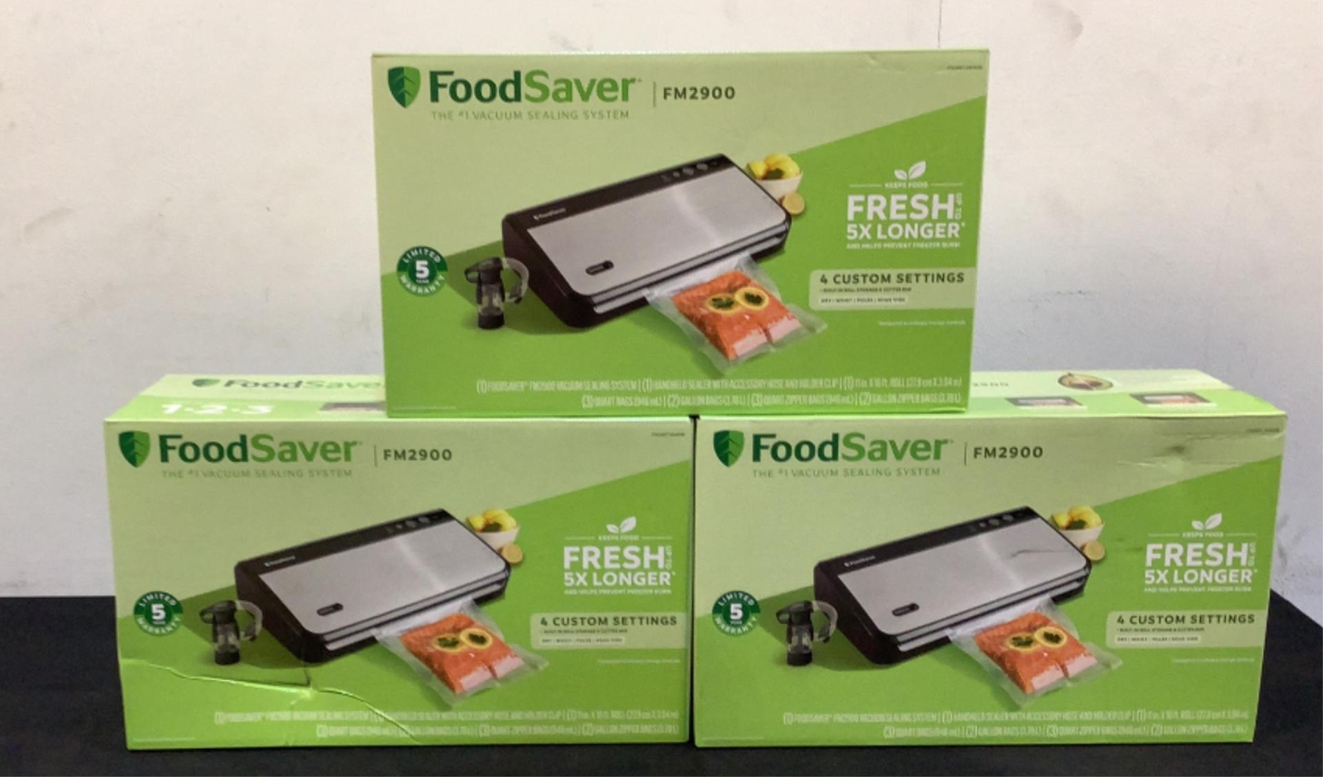 (3) FoodSaver Vacuum Sealing Systems FM2900