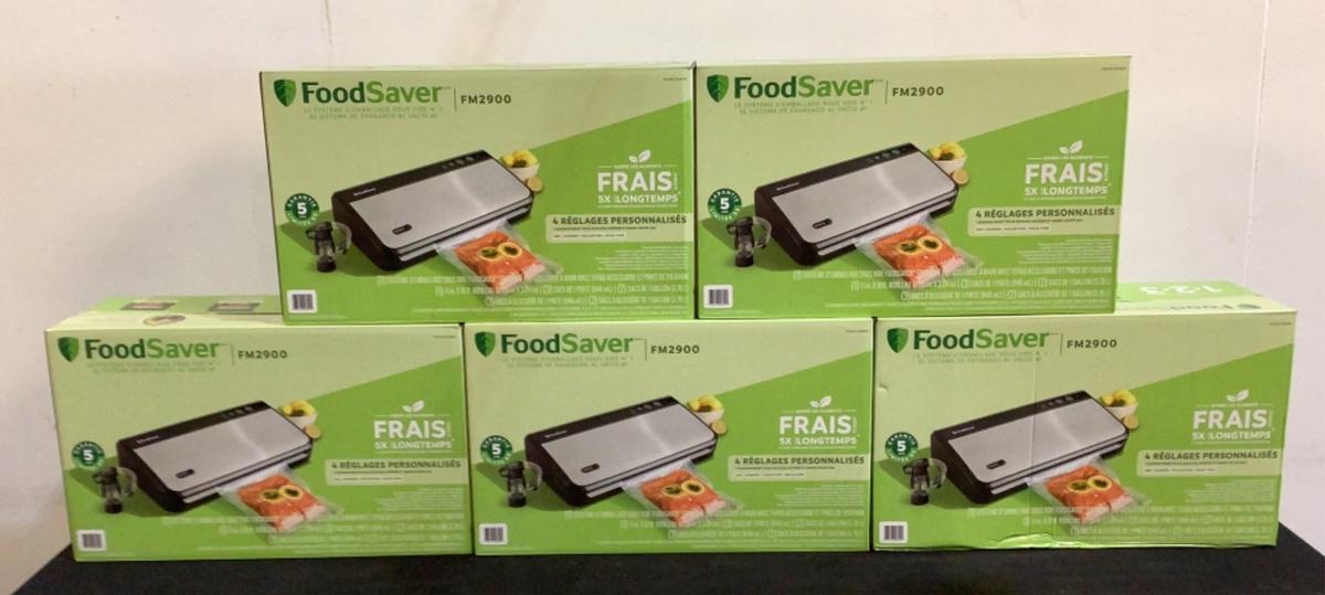 (5) FoodSaver Vacuum Sealing Systems FM2900