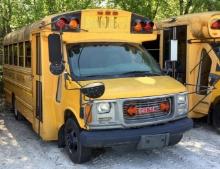 2001 GMC 3500 Short School Bus *INOP*