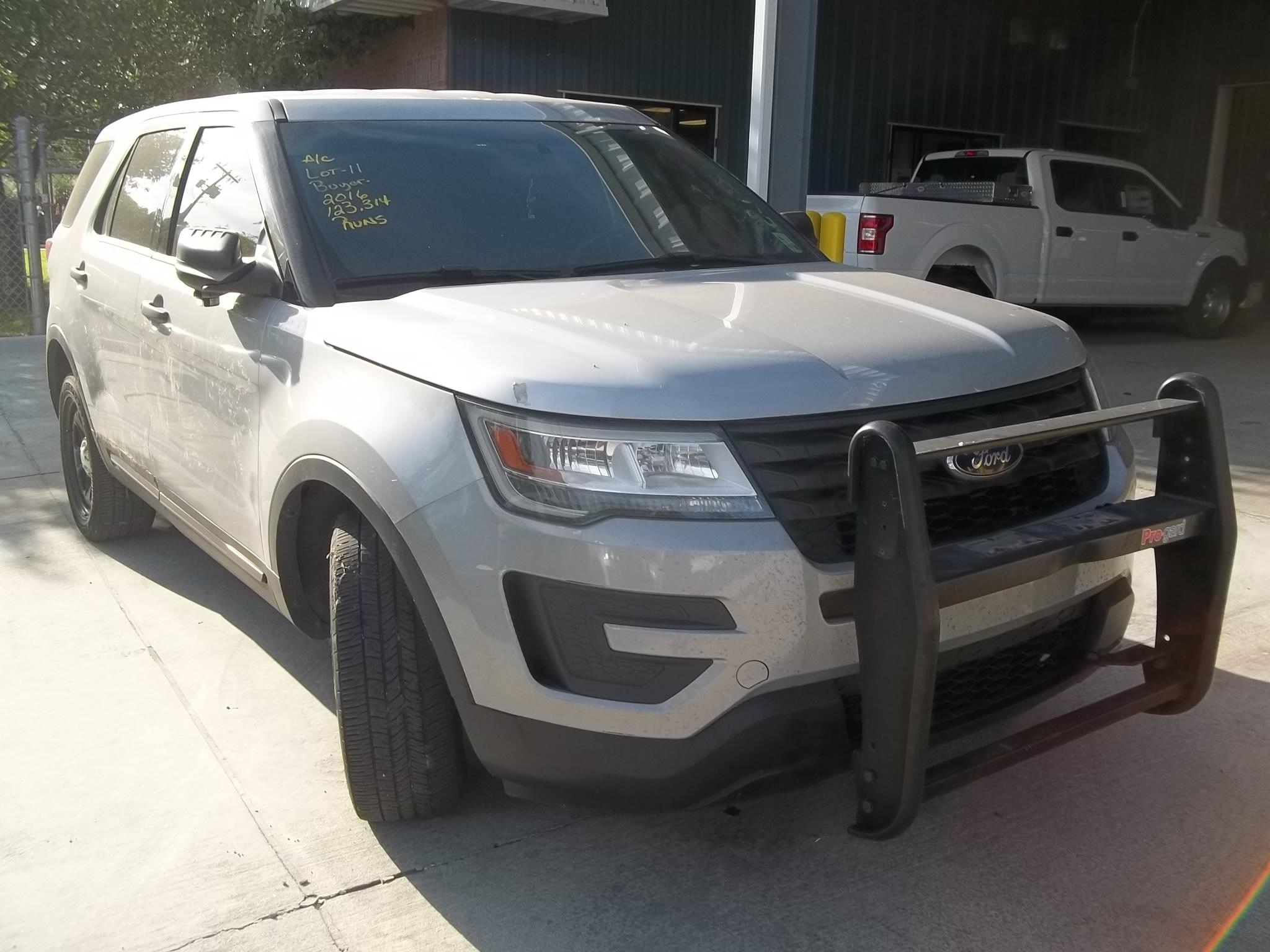 2016 Ford Explorer