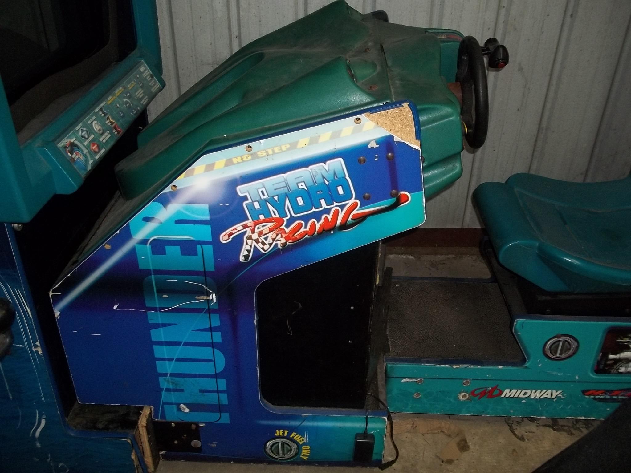 Midway Hydro Thunder Driving Arcade Game