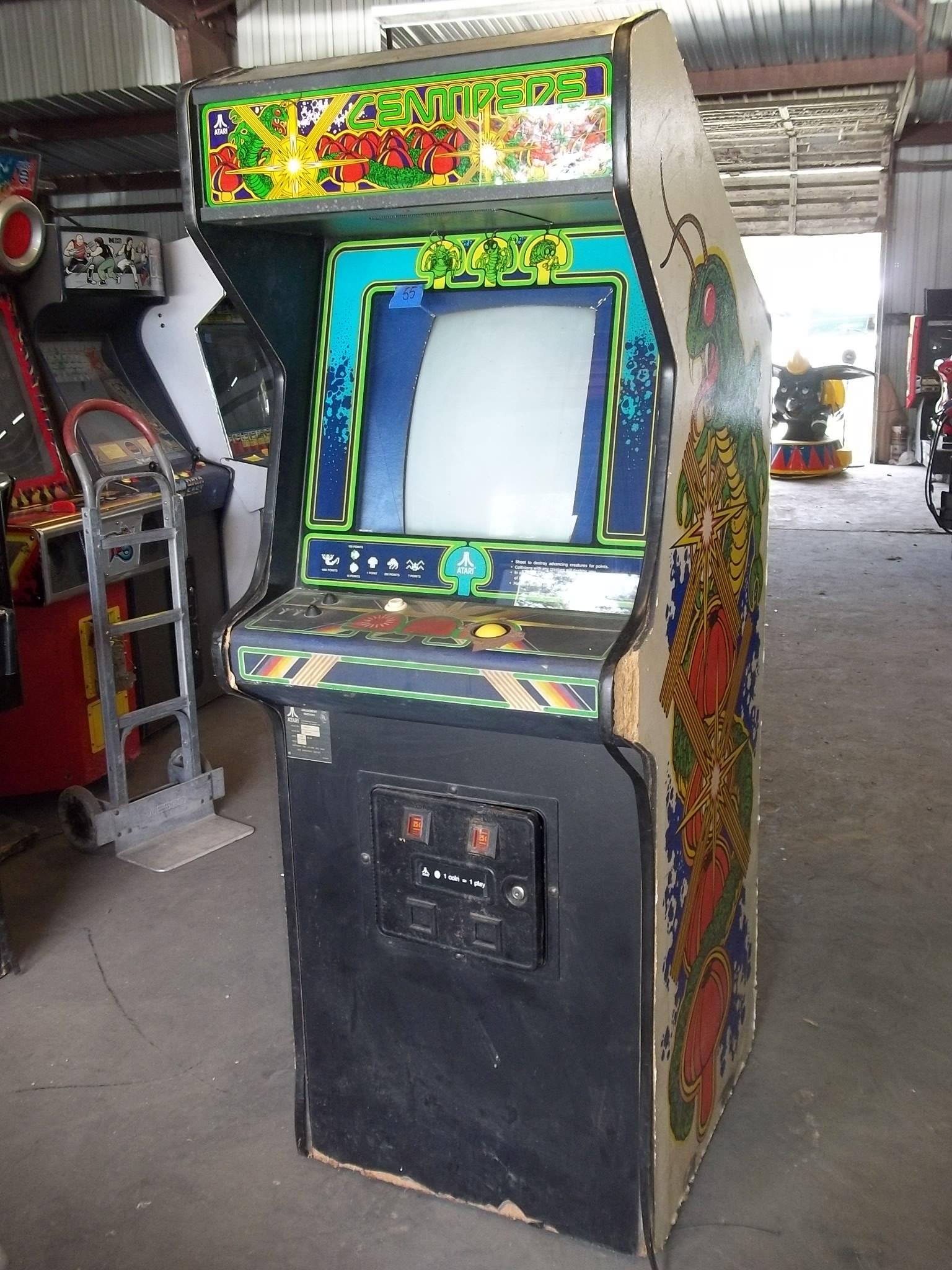 Atari Centipede Arcade Game