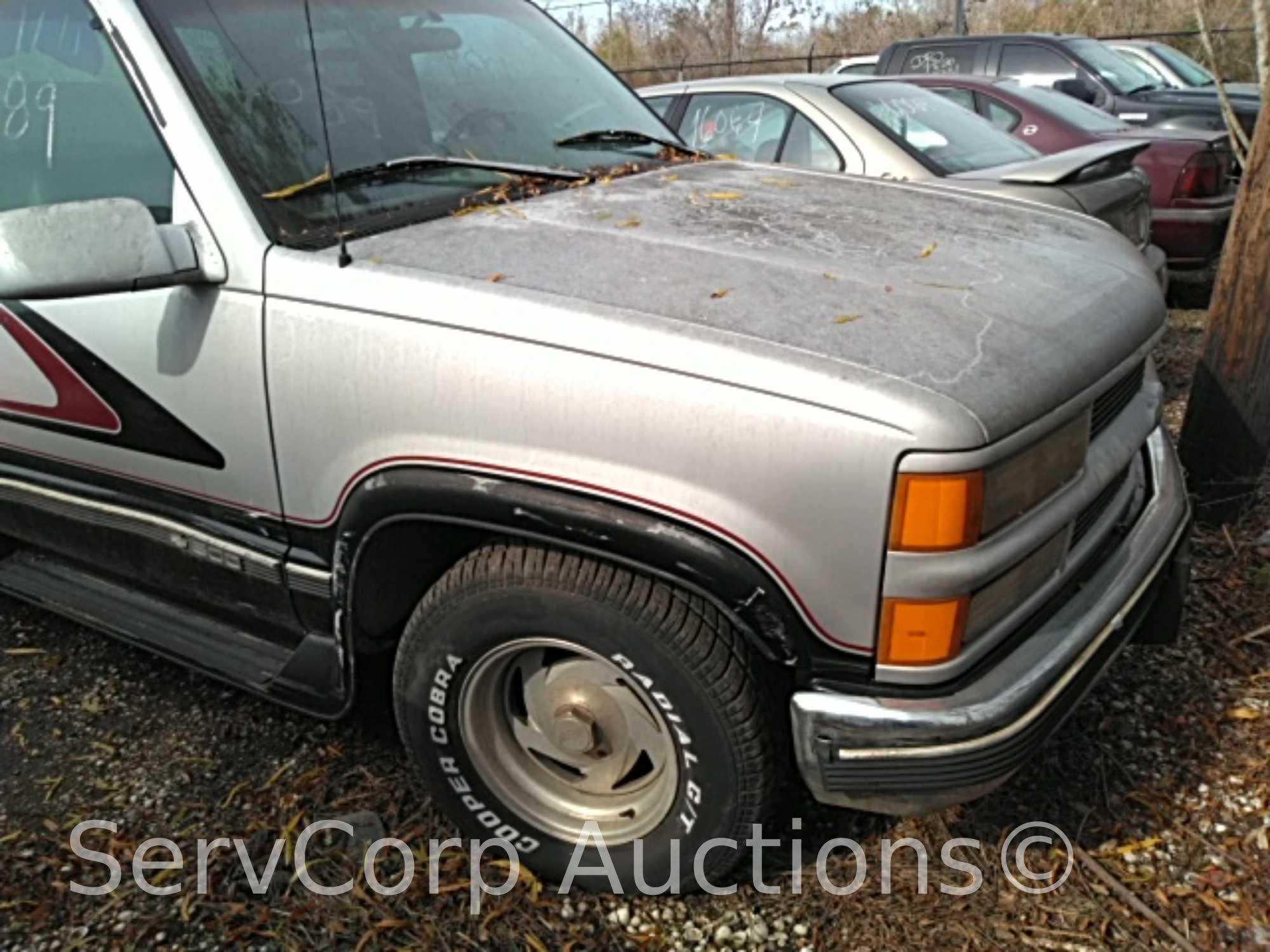 1996 Chevrolet Silverado Pickup Truck, VIN # 2GBEC19R3T1201330