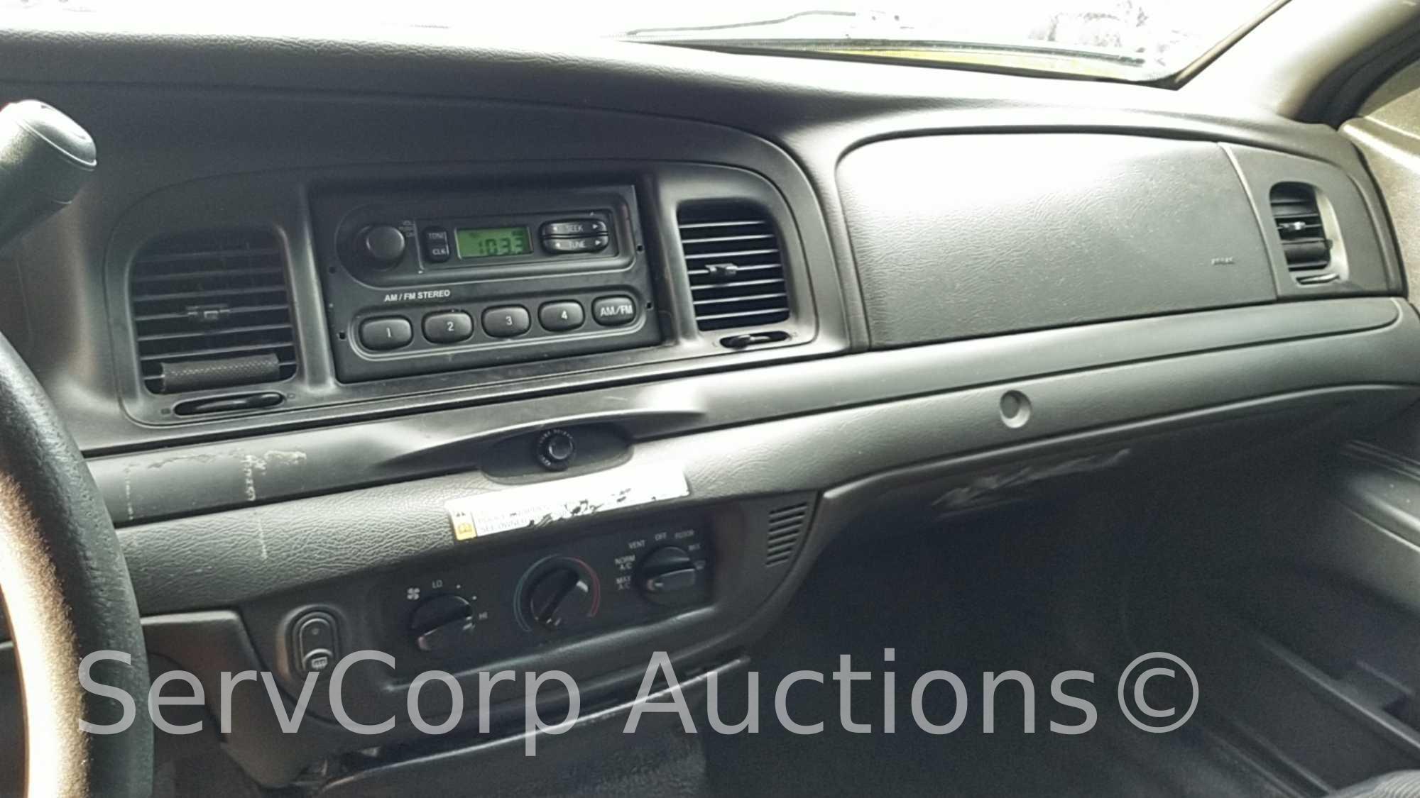 2007 Ford Crown Victoria Passenger Car, VIN # 2FAFP71W57X159082