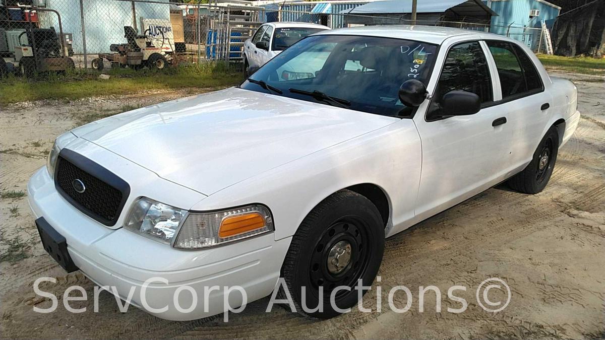 2009 Ford Crown Victoria Passenger Car, VIN # 2FAHP71V99X110292