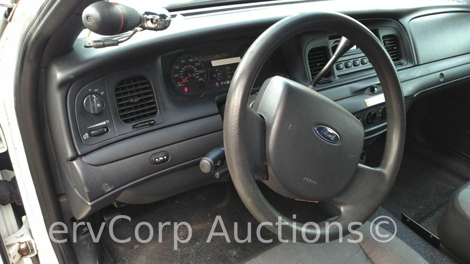 2009 Ford Crown Victoria Passenger Car, VIN # 2FAHP71V99X110292