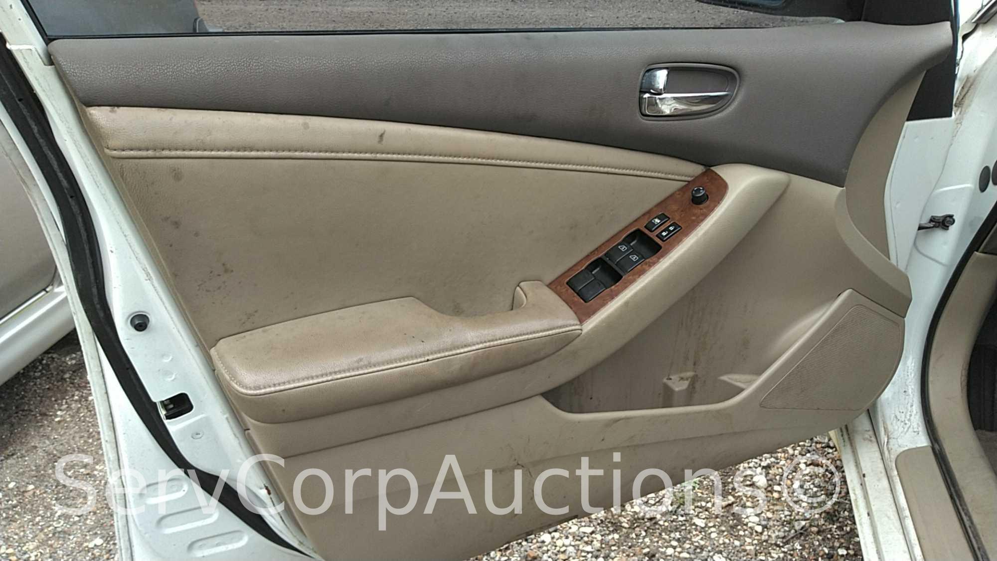 2007 Nissan Altima Passenger Car, VIN # 1N4AL21E27N453234, Salvage