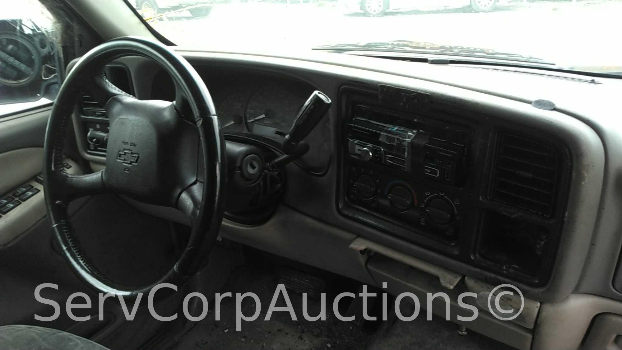 2002 Chevrolet Suburban Multipurpose Vehicle (MPV), VIN # 3GNEC16Z62G348402