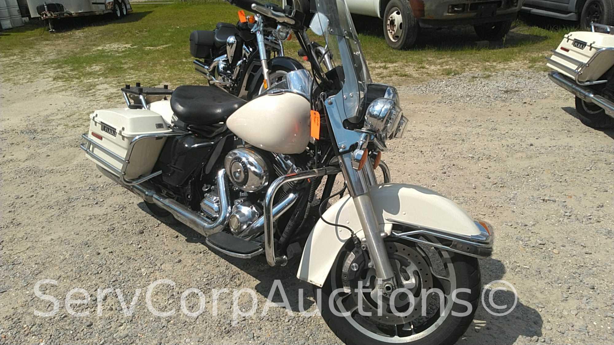 2013 Harley-Davidson FLHP Motorcycle, VIN # 1HD1FHM19DB686973