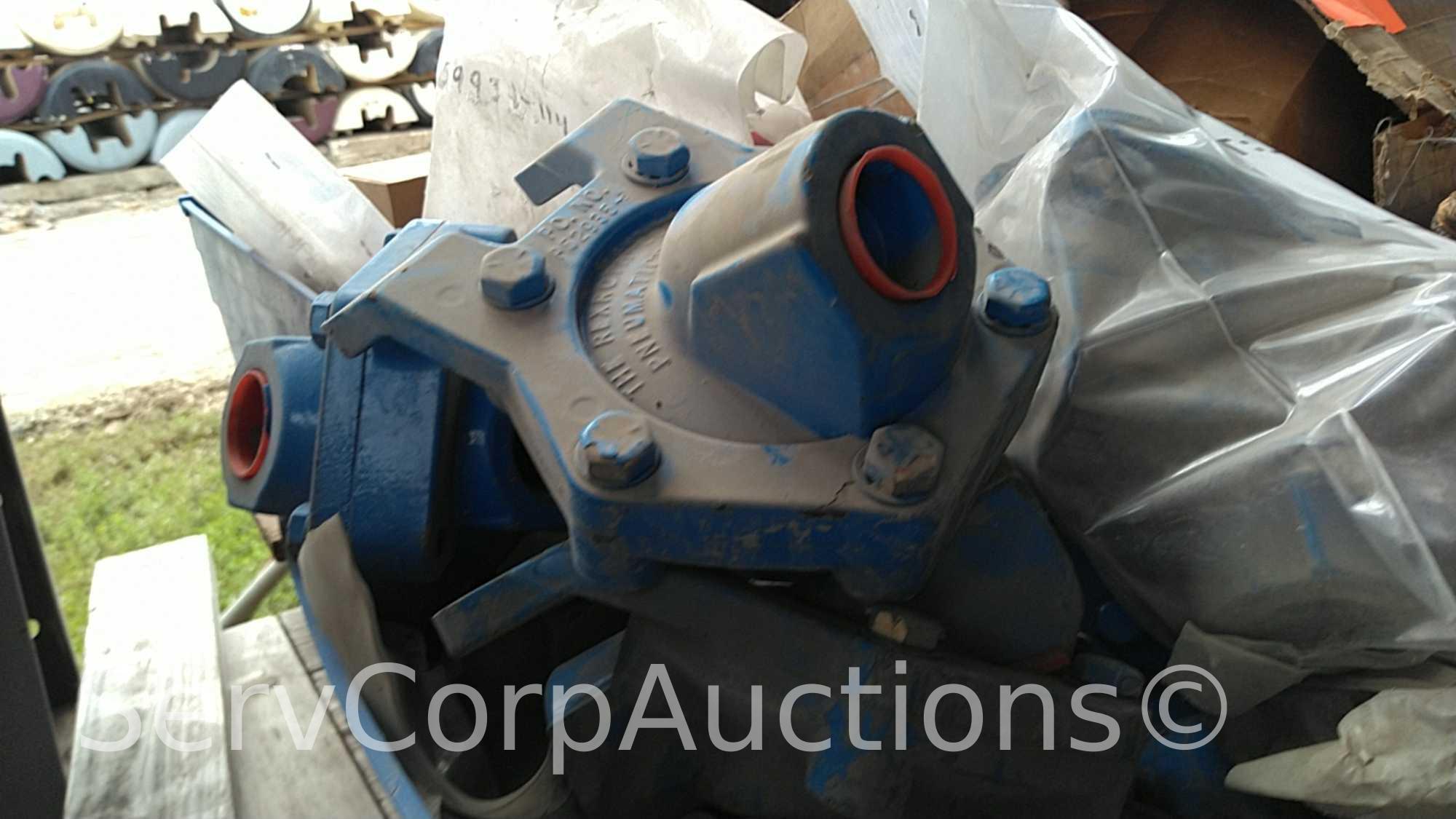 Lot on Pallet: Tapered Roller Bearings, Pressure Valves, Bolts, Relay Output Modules, Contact