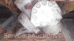 Lot on Pallet: Hydraulic Gear Box