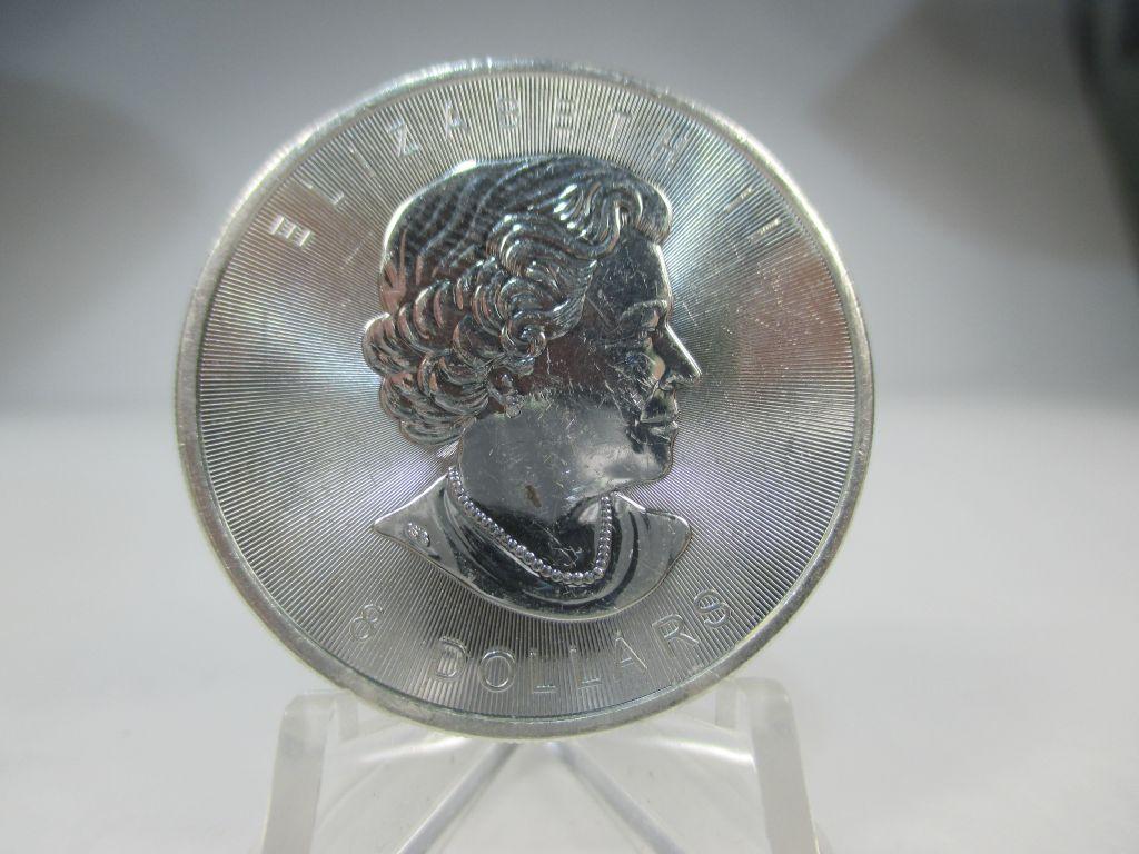 t-19 GEM BU 2015 Canada $8 1 1/2 .9999 Silver Polar Bear