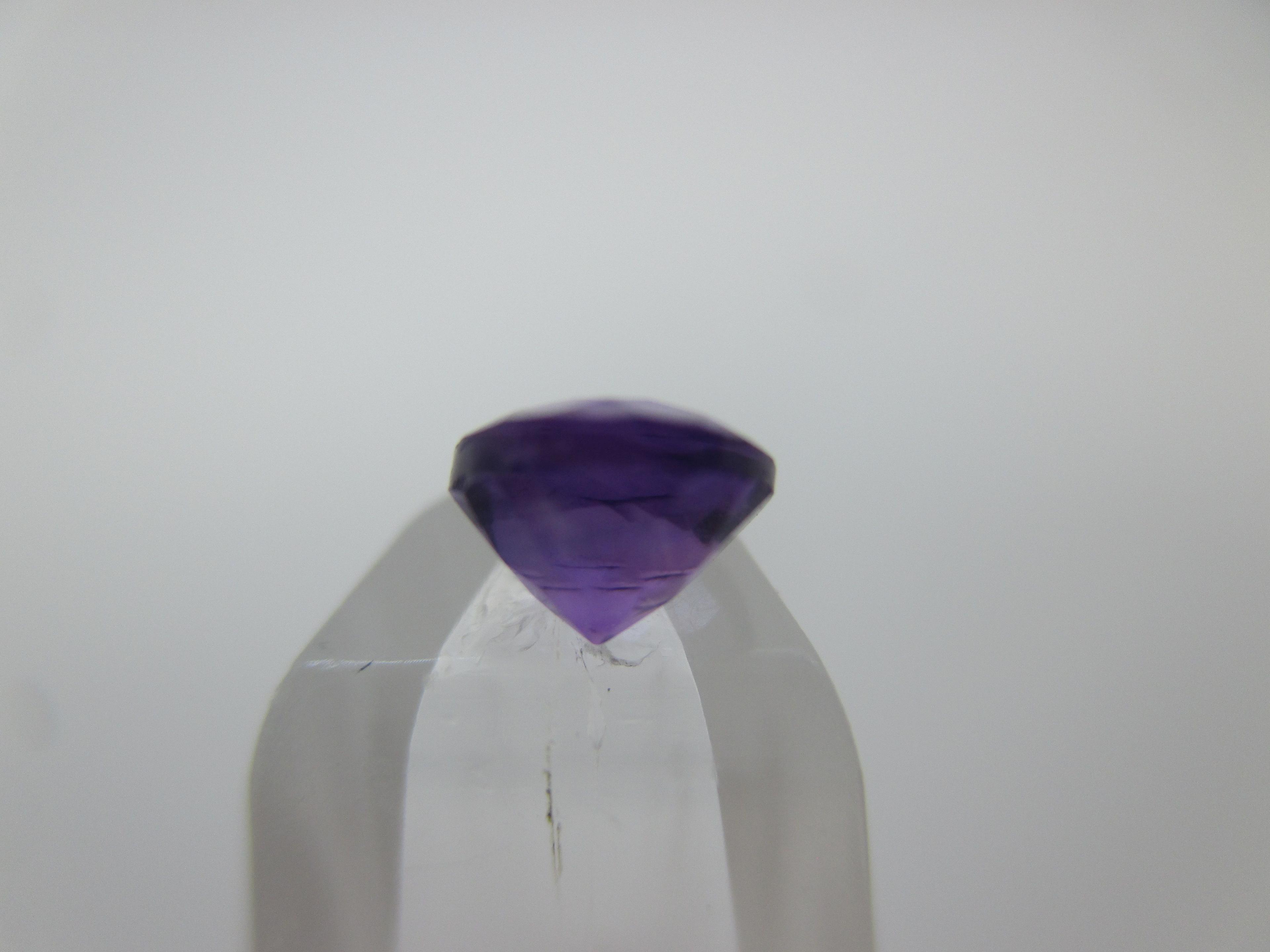 t-3 .41 Carat Round Cut Amethyst