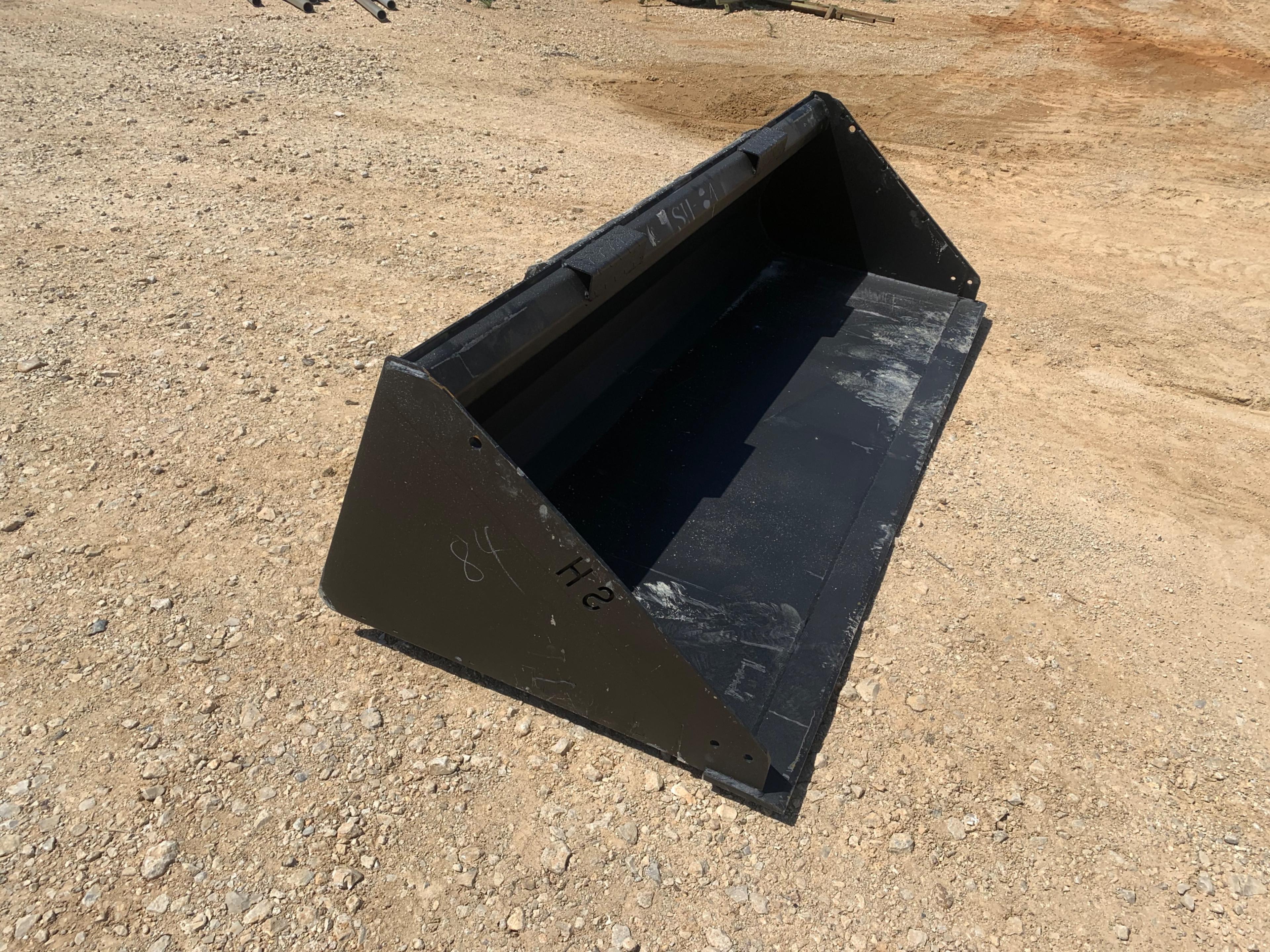 84" Bucket Attachment