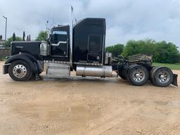 2005 Kenworth W900L