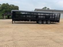 2018 Delco 32â€™ x 6â€™8â€� Gooseneck Stock Trailer