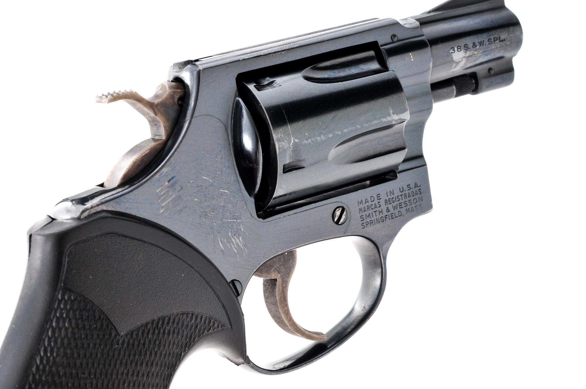 S&W Model 36 Chief's Special DA Revolver