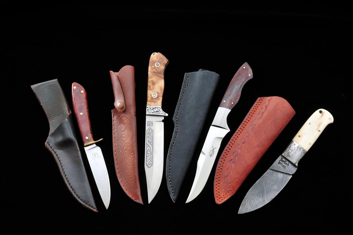 Lot of 4 Custom Fixed Blade Knives