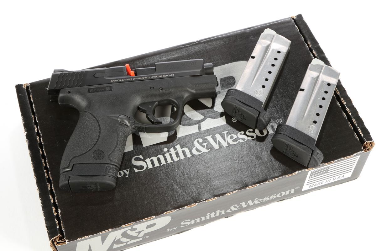 Smith & Wesson M&P Shield 9 in 9mm