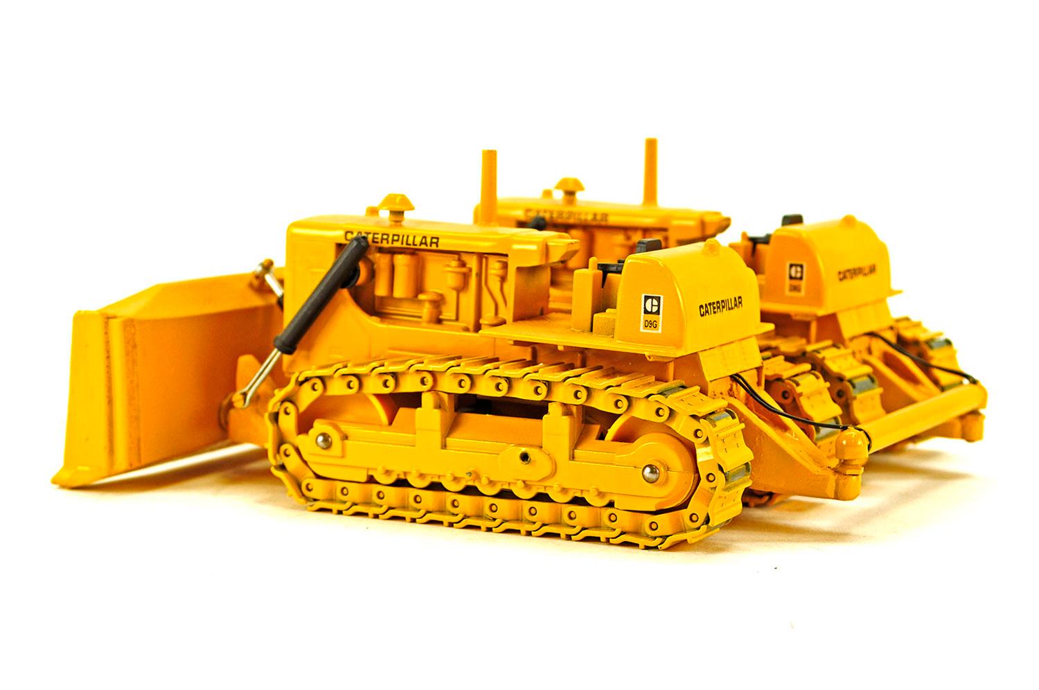 Caterpillar D9G Double Dozer w/Large Blade