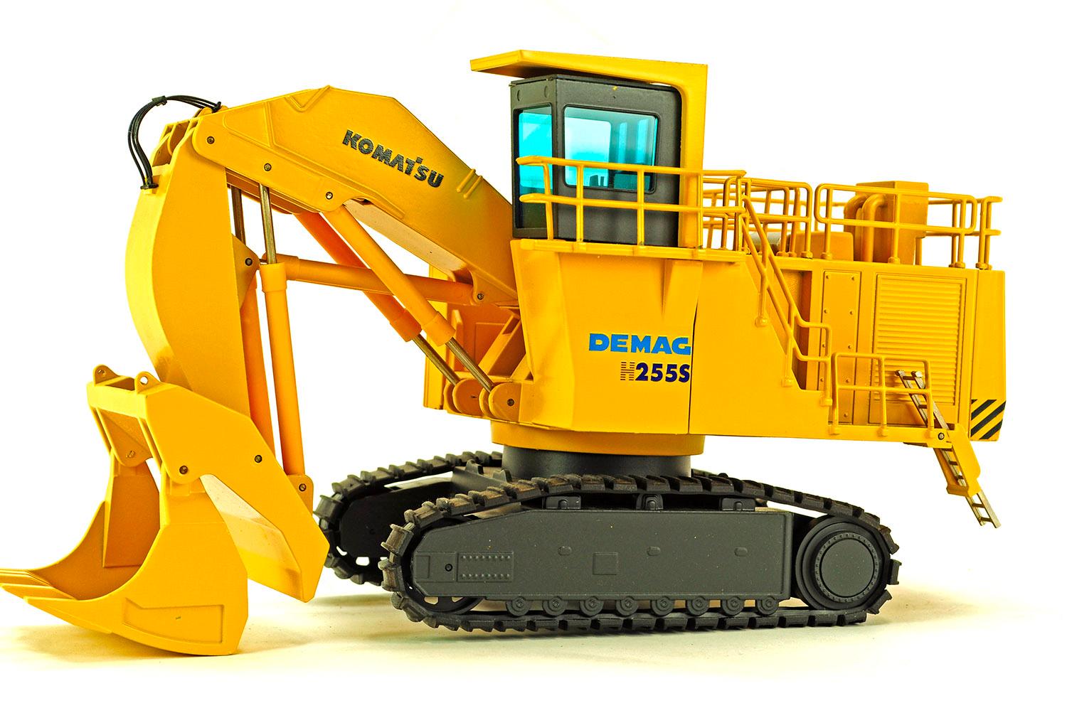 Demag Komatsu H255S Front Shovel