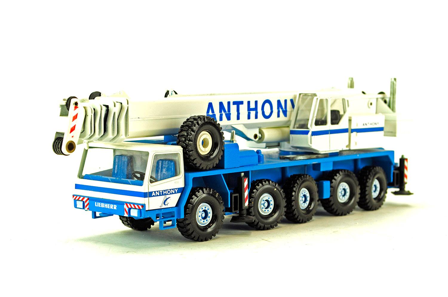 Liebherr LTM1090 5-Axle Mobile Crane - Anthony