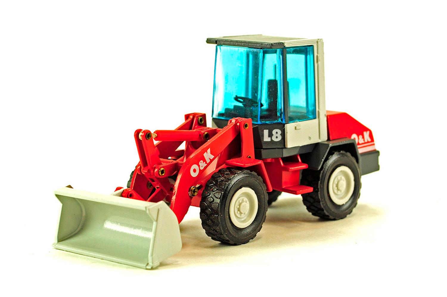 O&K L8 Wheel Loader