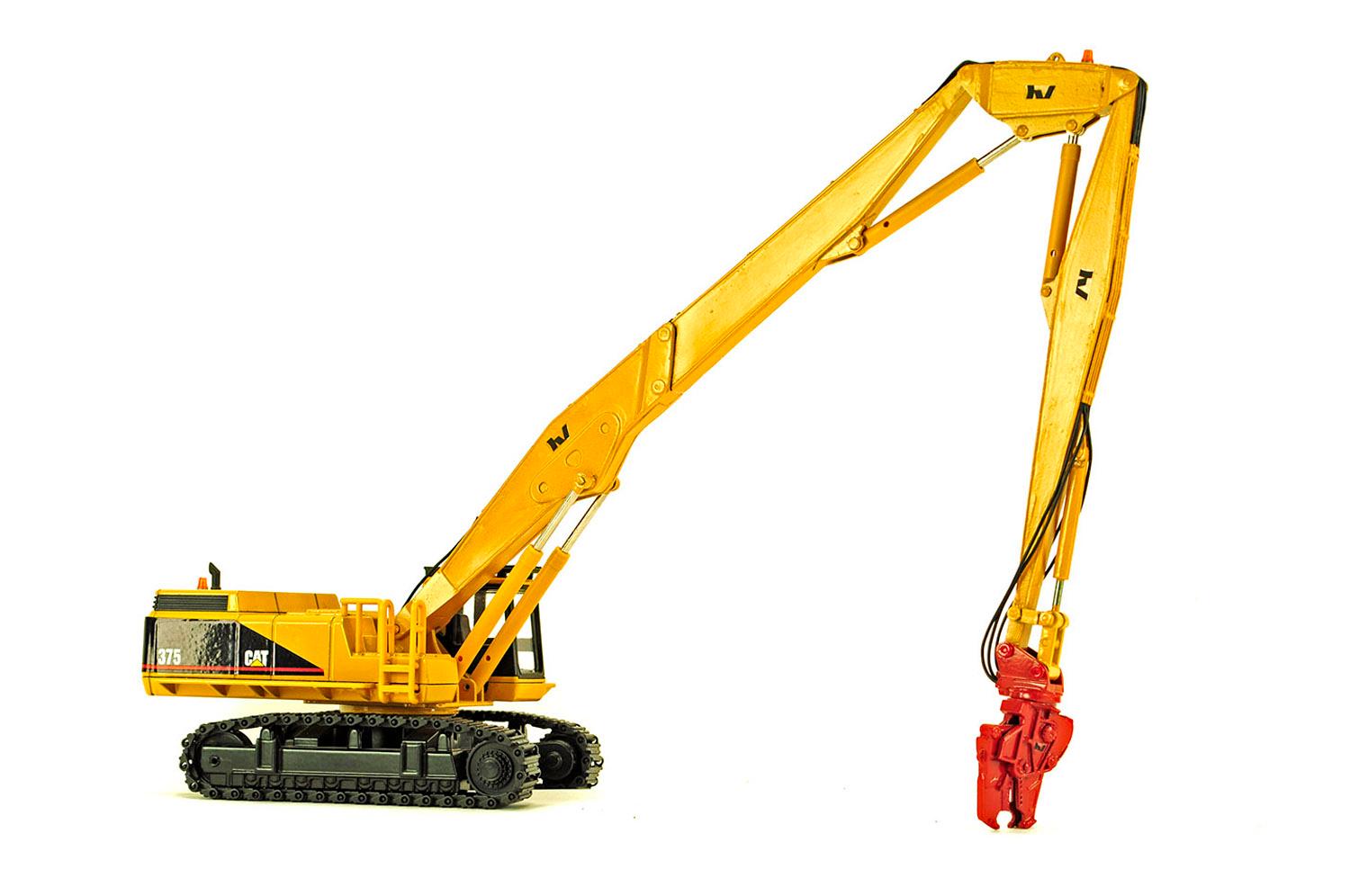 Caterpillar 375 Long Reach w/Demolition Excavator