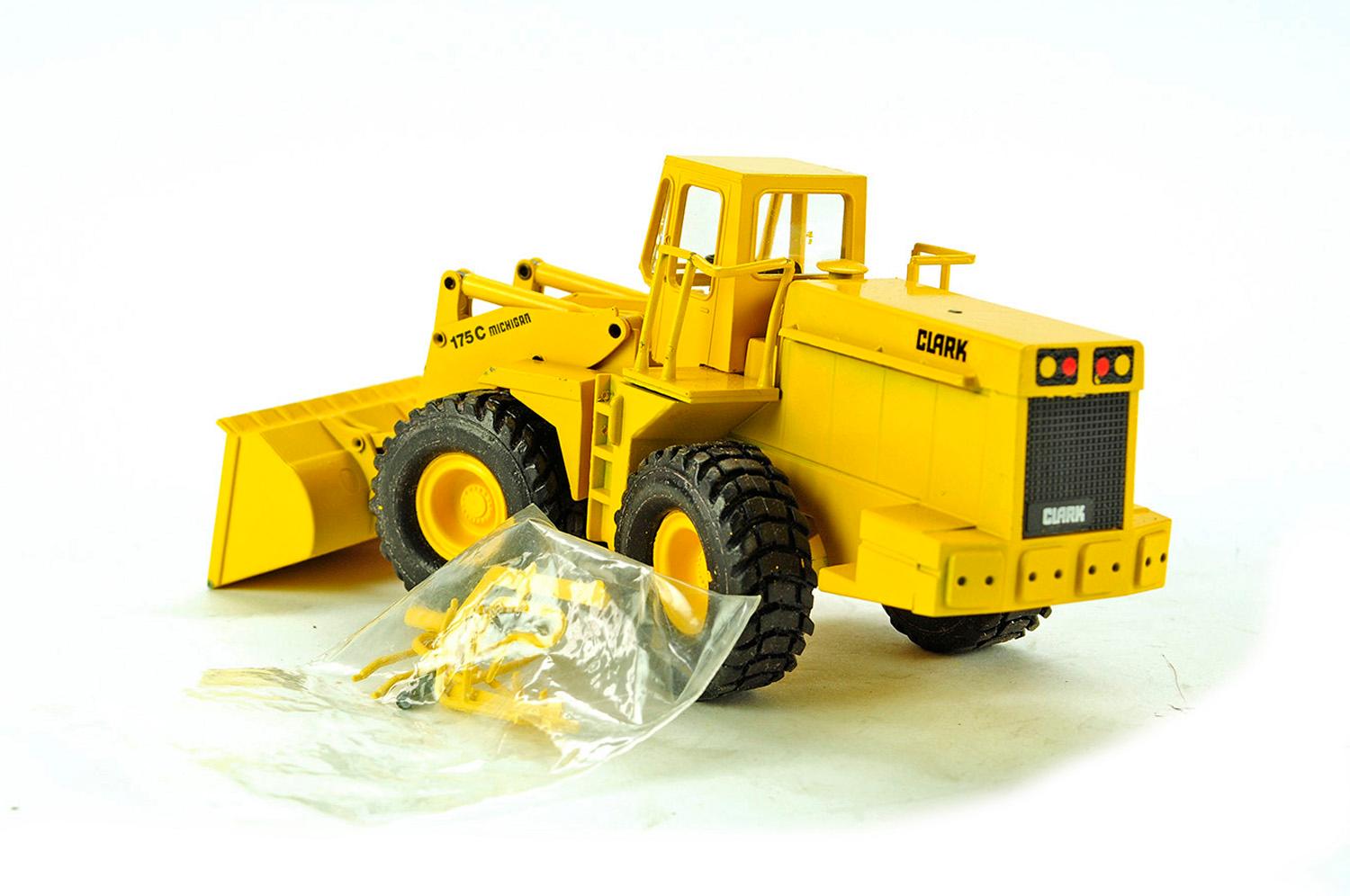 Clark Michigan 175C Wheel Loader