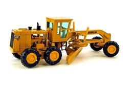 Caterpillar 16G Grader