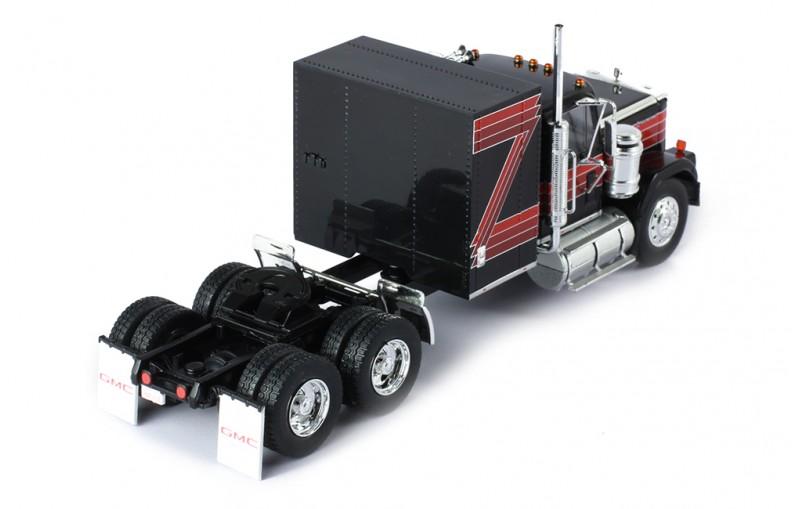 GMC General Tandem Axle Tractor - 1980 - 1:43