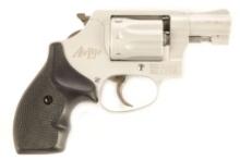 Smith & Wesson 317 Air Light in .22 LR