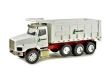 International 5600i Dump Truck - LaFarge