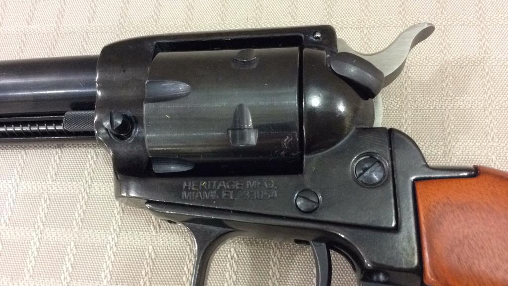 Heritage Mfg. Co Model RR22B4 22 LR Revolver