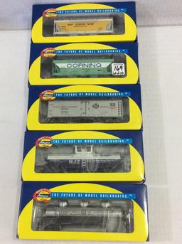 Lot of 10 Athearn HO Scale Train Cars-NIB