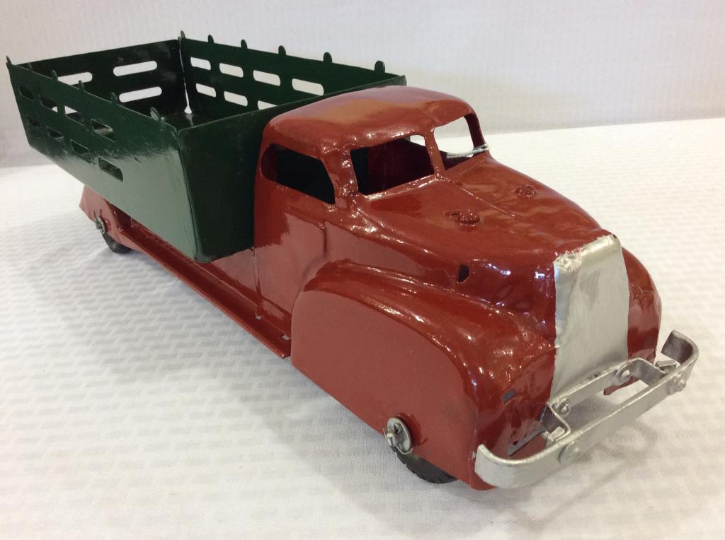 Lg. Toy Truck (Re-Painted)